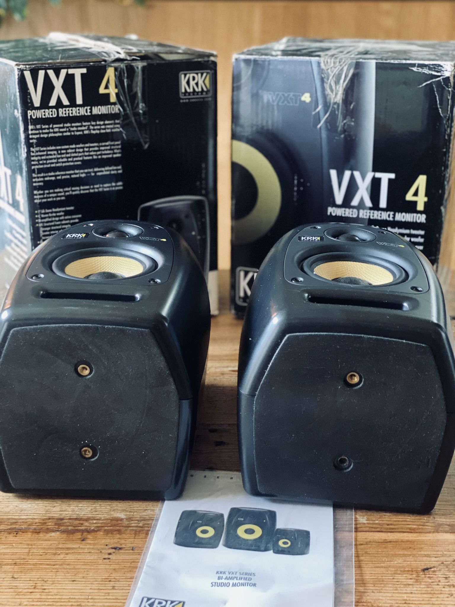 Krk Vxt4 KRK VXT4 Studio Monitors Speakers