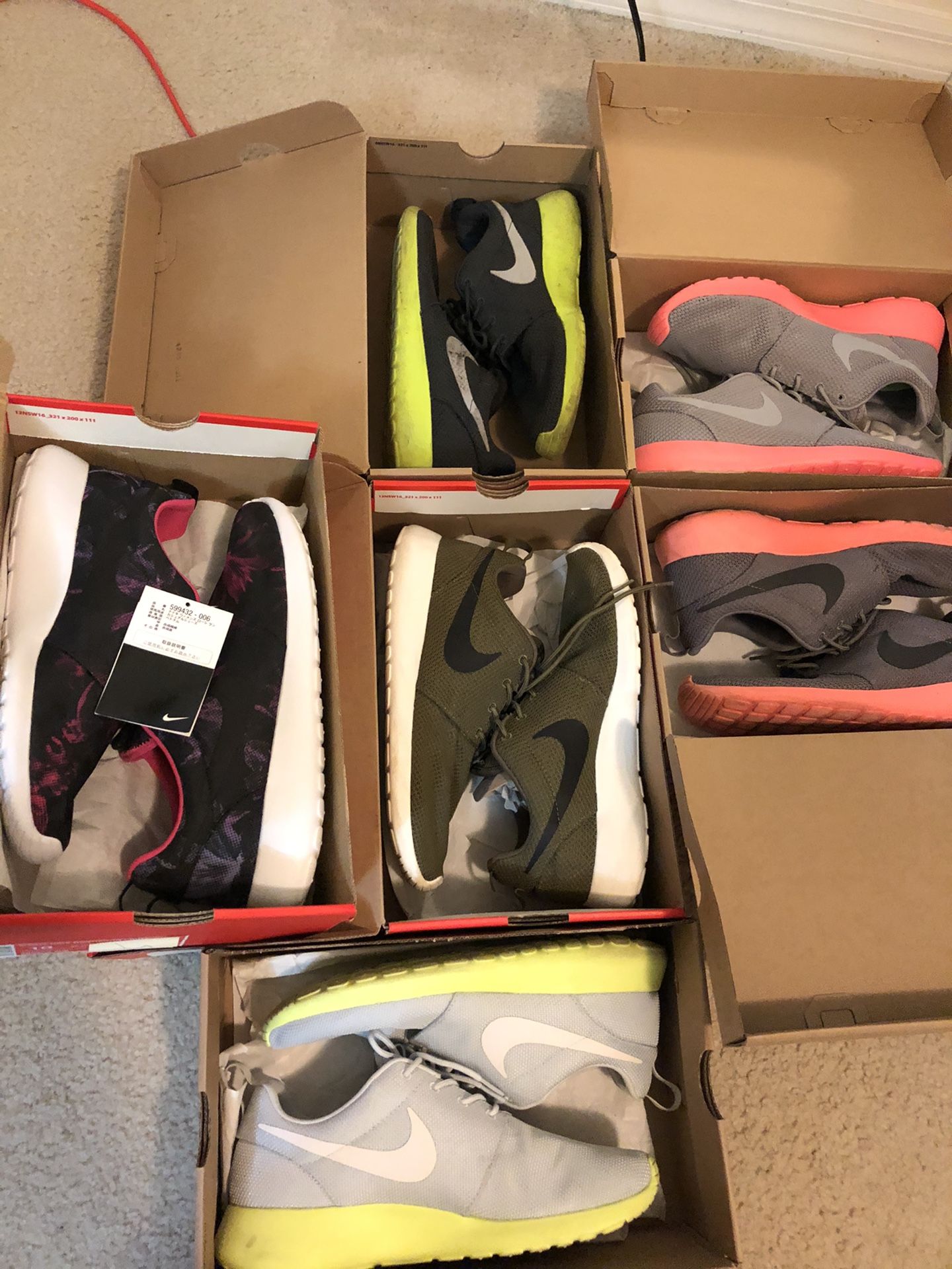 Nike roshe sz 8-8.5