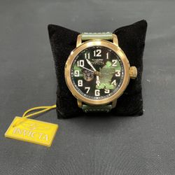 Invicta Disney Limited Edition Mickey Mouse Men’s Watch