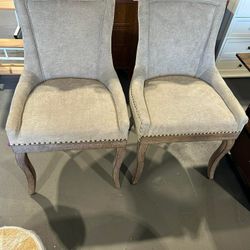 NEW-Dining Chairs Set of 2,Upholstered Kitchen&Dining Room Chair,Thickened Fabric Chairs with neutrally Toned Solid Wood Legs,Bronze Nail Head,Beige