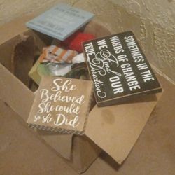 Free Box With Pictures And Ornaments 