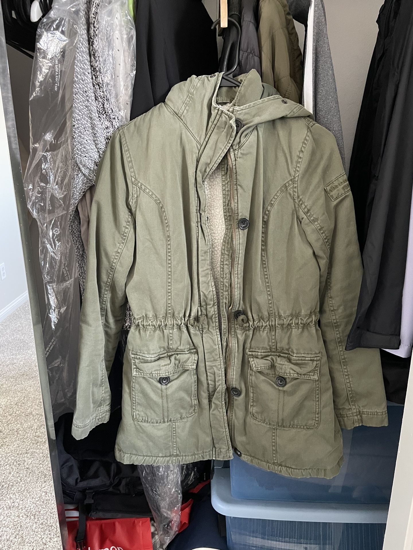 Abercrombie Parka Kids Size XL