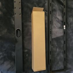 WALL MOUNT FOR TV
