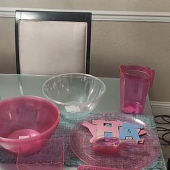 Pink Plastic Party Plates, Birthday Sign 