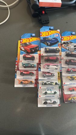 HOT WHEELS AND MATCH BOXS. Read description