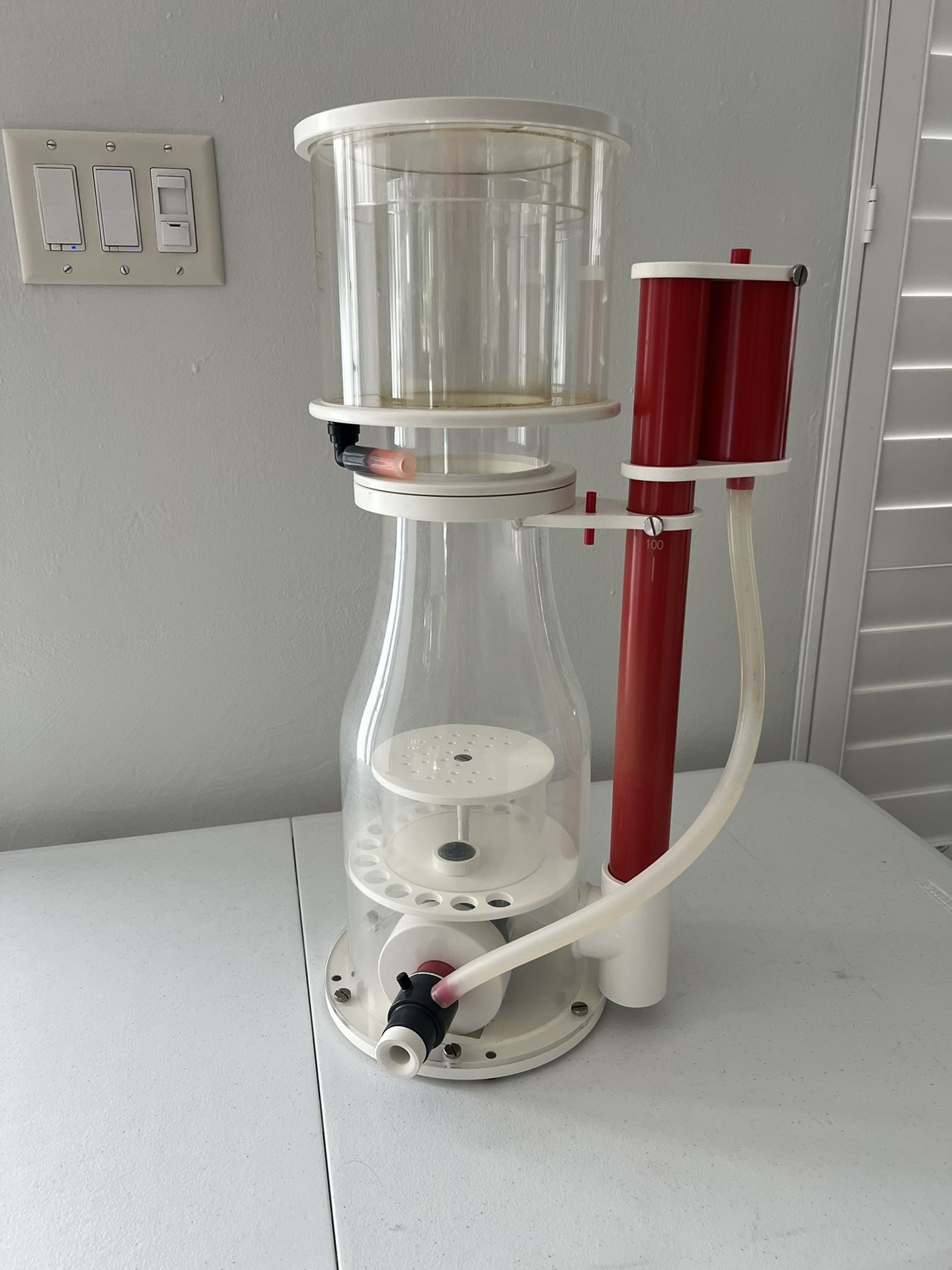 Vertex Omega 180i Protein Skimmer