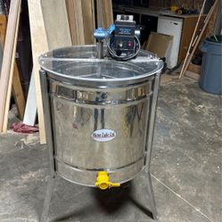 Honey Extractor