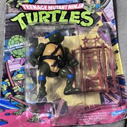 1988 TEENAGE MUTANT NINJA TURTLES  LEONARDO