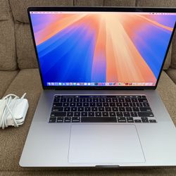 2019/2021 MacBook Pro 16”, i7 2.6ghz 6 Cores, 32gb ram,512gb.4GB graphic, Excellent