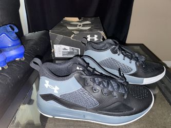 Under Armour Basletball Shoes