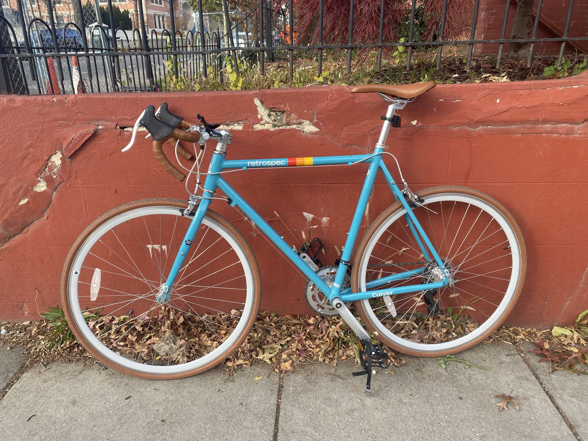 Beautiful Retrospec Bike - Ready to Ride