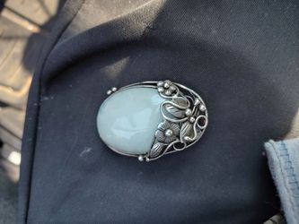 Vintage broach