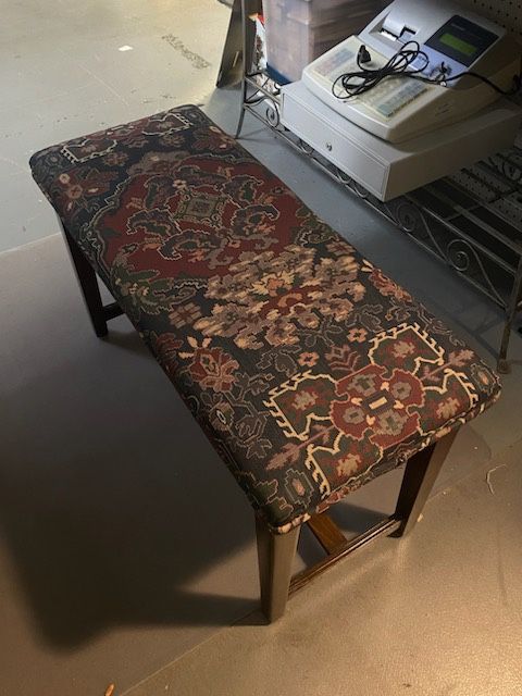 Bohemian-Style Ottoman Antique Pattern And Compartment Bench