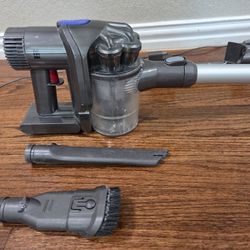 Dyson DC44 Vacuum Cleaner