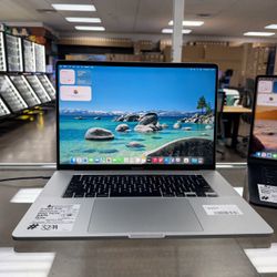 MacBook Pro 16 inch 2019 2.6Ghz i7 16GB RAM 512GB SSD Silver with Store Warranty and Financing Available