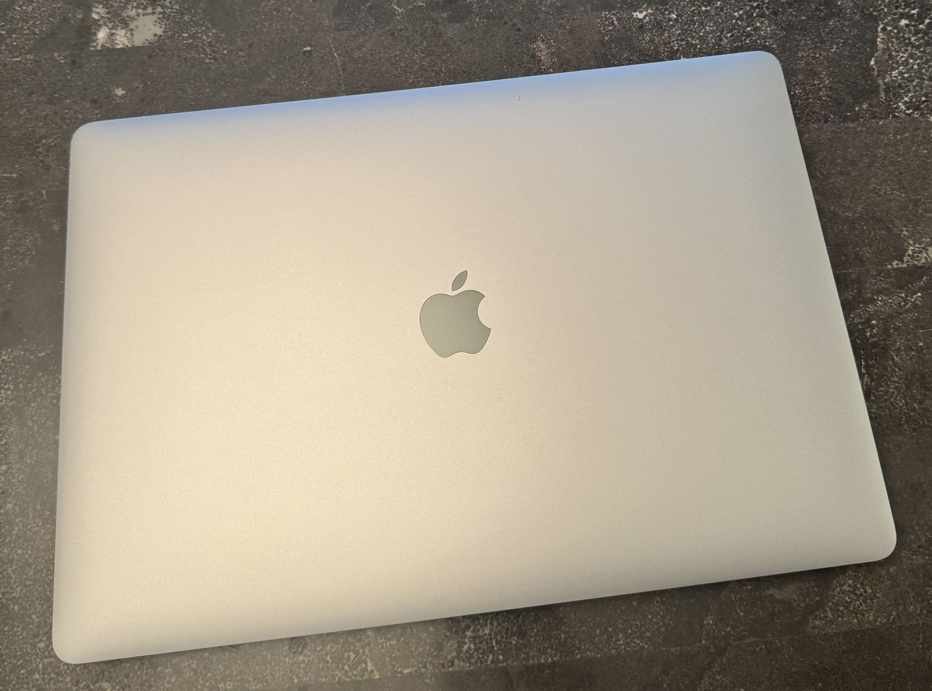 MacBook Pro 15" 2019