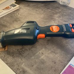 Black & Decker 7.2v Saw 