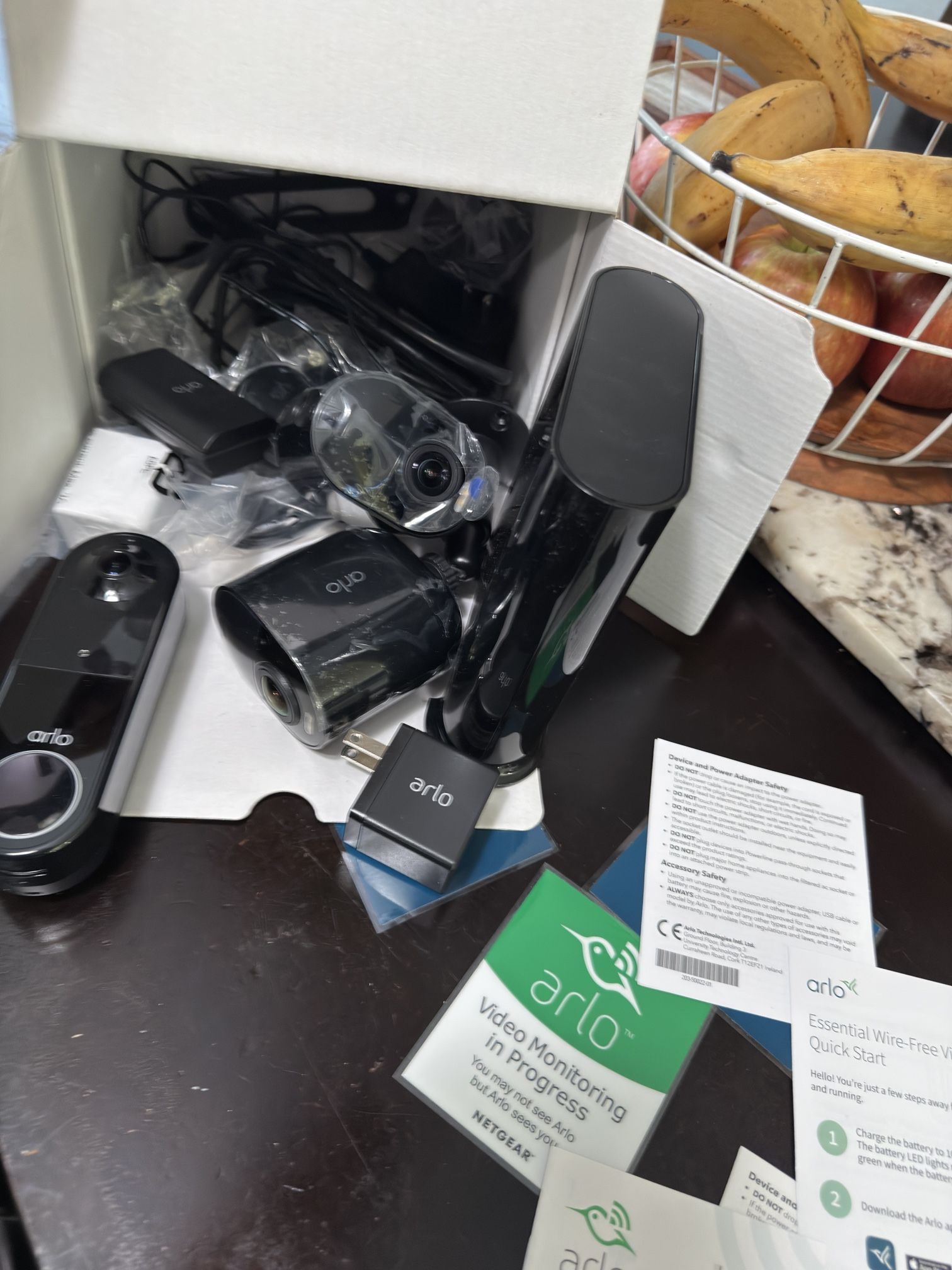 Arlo Security System W Doorbell See Pictures For Models