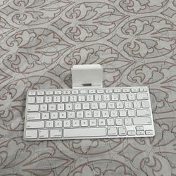 Apple iPad Keyboard Charging Dock – Lightweight & Compact