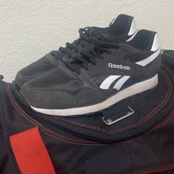 Reebok shoes size 12