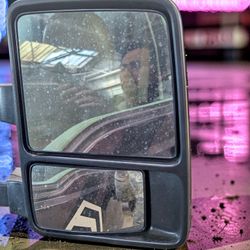 OEM Right Side Mirror Ford F-450, 2008 (Fits; F-250, F-350,  F-450, F-550, ( 08-16) Power Heated Towing