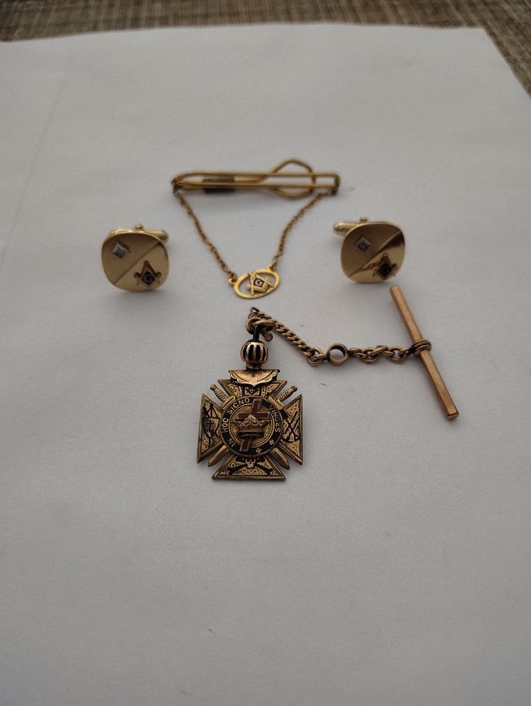 Masonic Jewelry