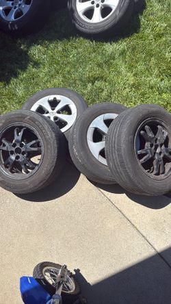 2010-2015 Toyota prius Wheels used