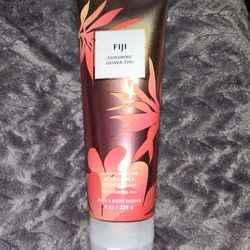B&bw & Victoria's secret body care