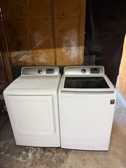 Samsung heavy duty washer and electric dryer set