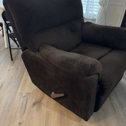 The most comfortable rocker recliner