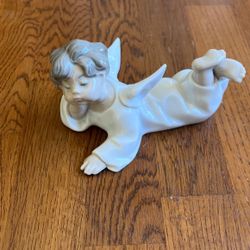 Lladro Angel Lying Down