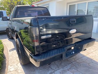 F150 pickup truck