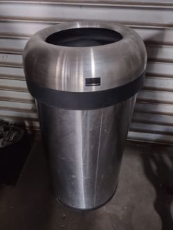 Trash Can 