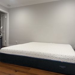 California King Memory Foam Mattress 