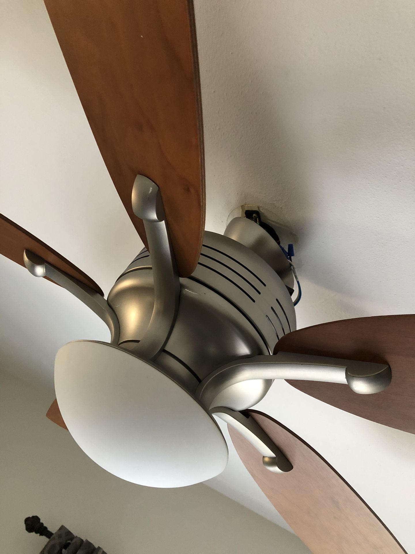 High end ceiling fan