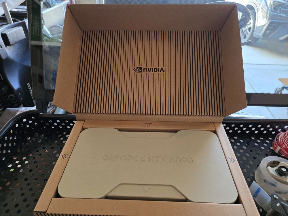 Nvidia GeForce RTX 5090 FE