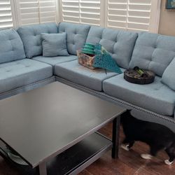 New Sectional Couch / Free Delivery 
