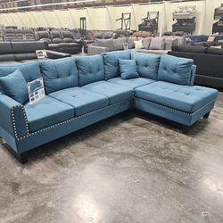 BRAND NEW 2PC SECTIONAL SOFA SET WITH ACCENT PILLOW INCLUDED $299