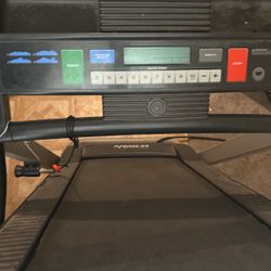 Weslo Cadence G-40 Treadmill 
