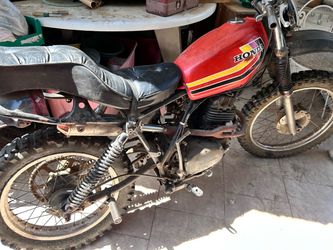 Honda Vintage Dirt Bike – Project or Parts