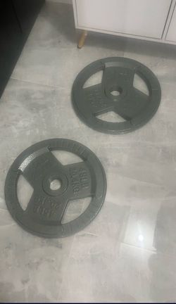 Cash only no Zelle Brand new in box pair of 45lb Olympic weights plates total 90lb have same style if needed more than one pair have 4 pairs added pri