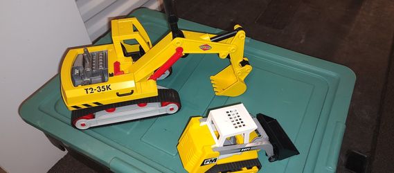 Playmobil Excavator and Skid steer 