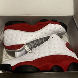 Jordan 13 “Chicago Home” Sz 10.5