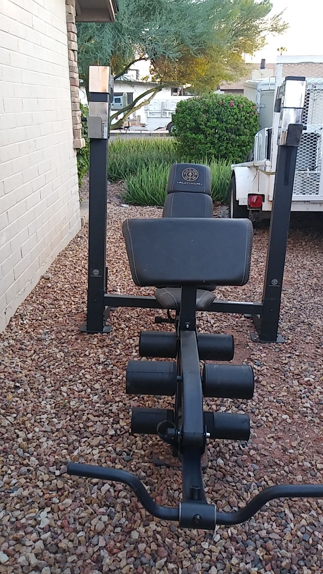 Gold's Gym Platinum weight bench