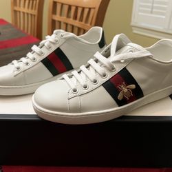 **Reduced Price** Gucci Ace With Bee Women’s Shoe