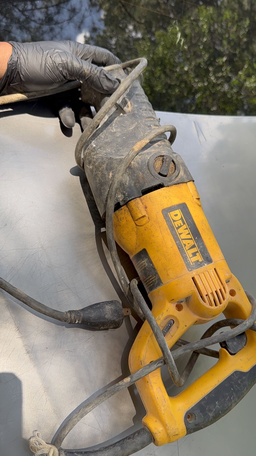 Dewalt Electric Saw