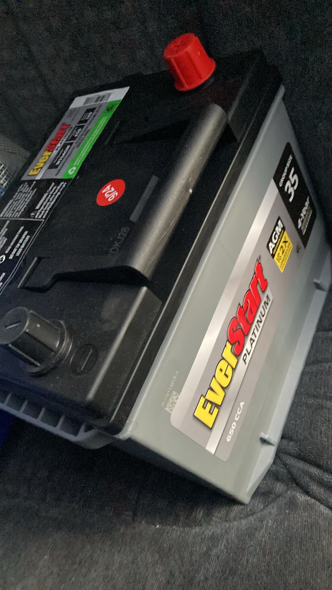 Everstart Platinum Group Size 35 Car Battery