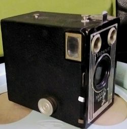 Kodak Brownie Box Camera Target 16