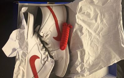 Nike sb mid