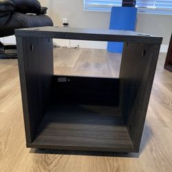 Storage cube
